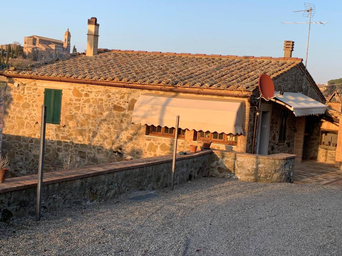 Casa Vacanze Elisabetta Монталчино Екстериор снимка
