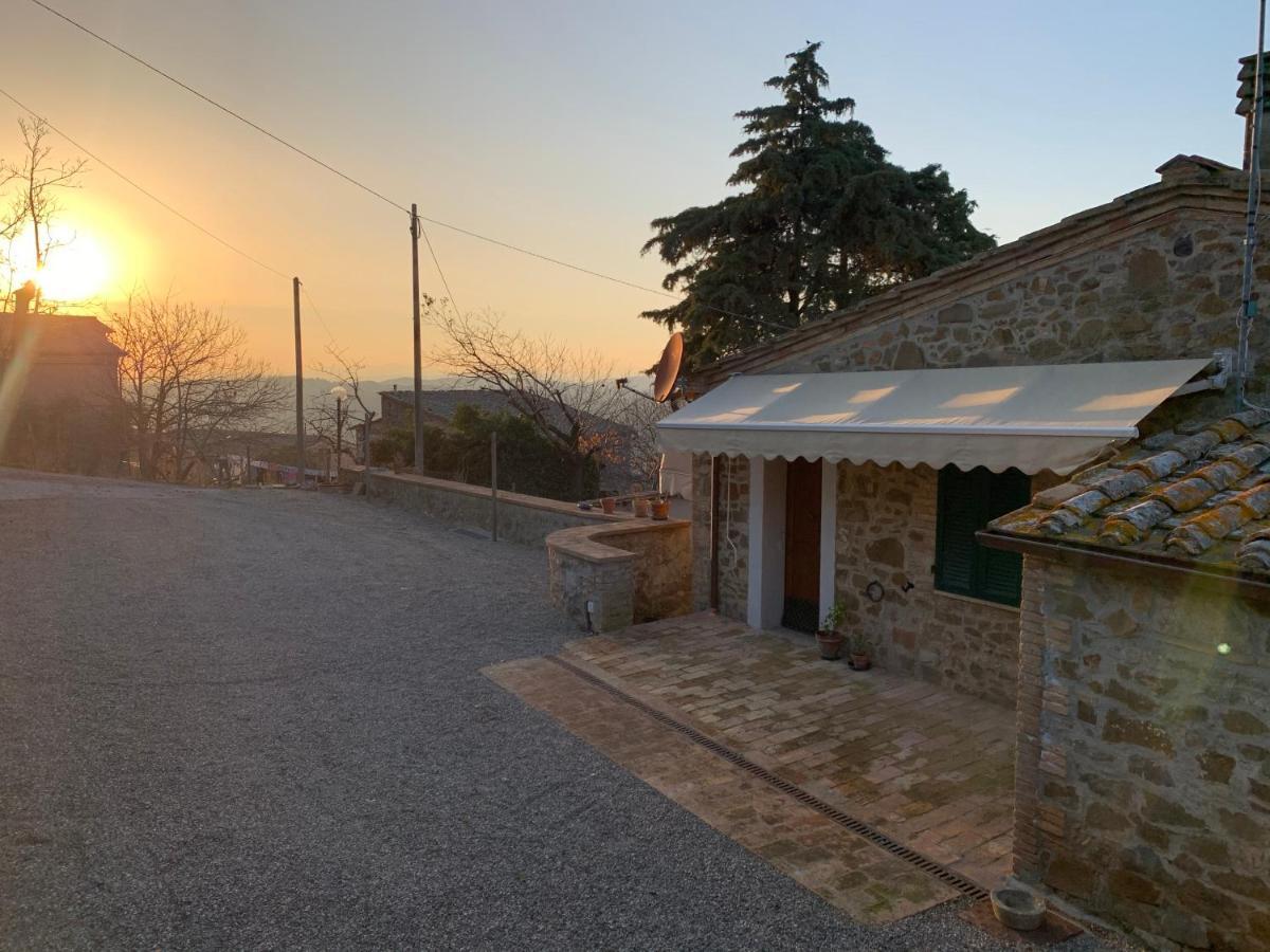 Casa Vacanze Elisabetta Монталчино Екстериор снимка